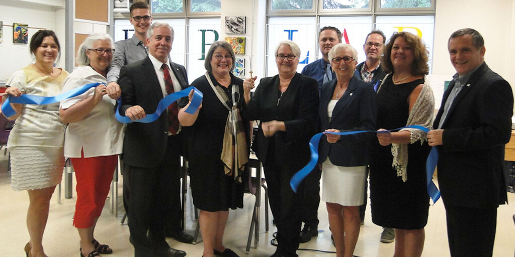 Un laboratoire de fabrication numérique pour promouvoir les sciences