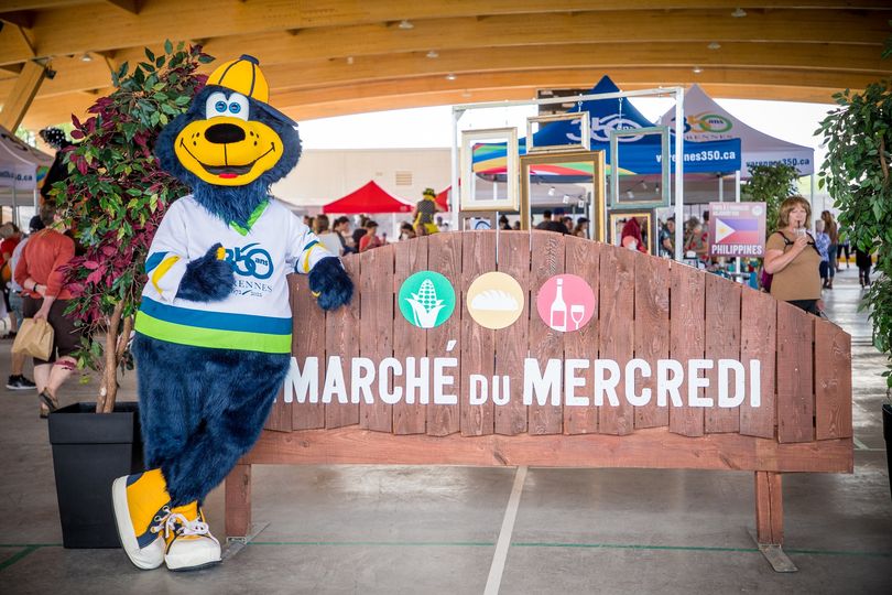 Le Marché du mercredi ou les Veillées du jeudi, à Varennes