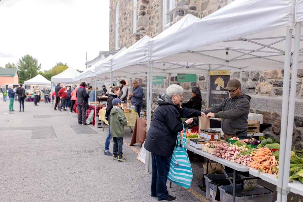 Retour sur la 8e édition du Petit marché de Sainte-Julie