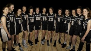 L’équipe de basketball féminine de l’école De Mortagne participe au Championnat provincial