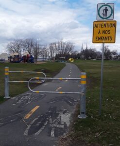 Cohabitation difficile entre cyclistes et piétons: Varennes n&rsquo;y échappe pas