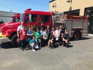 24 enfants découvrent le métier de pompier grâce à la persévérance scolaire à Saint-Amable