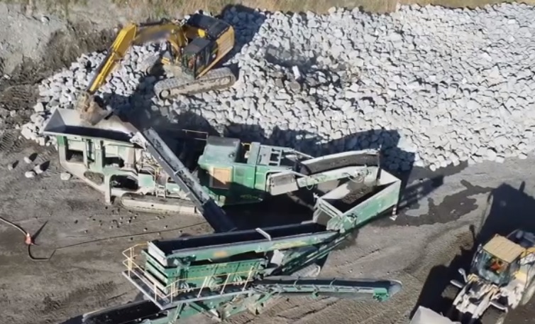 Chantier de l’A-20 à Sainte-Julie: 12 000 tonnes métriques de béton éviteront l’enfouissement