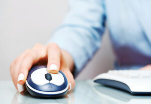 Vos votes peuvent aider la Colonie des Grèves de Contrecœur et Autonomik! service d’autopartage