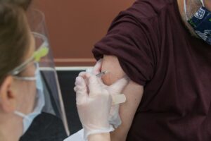 La vaccination va bon train en Montéégie