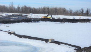 Ancienne carrière Landreville : les berges du futur lac prennent forme