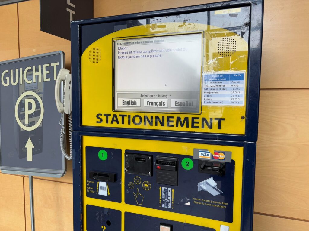 Hôpital Pierre-Boucher : « se battre » pour payer son billet de stationnement