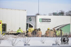 Autoroute 20 : une collision entre deux camions fait un blessé grave