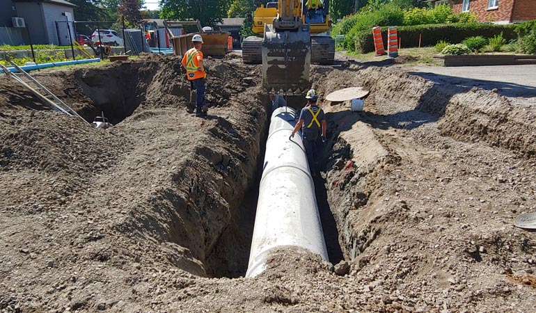« Désengagement massif » dans les infrastructures municipales