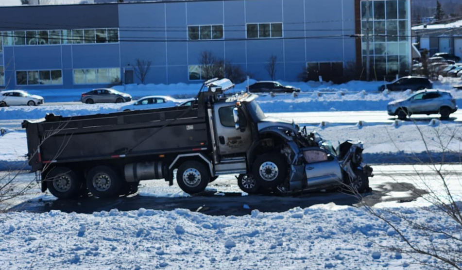 Acte de bravoure des pompiers lors d’un accident majeur