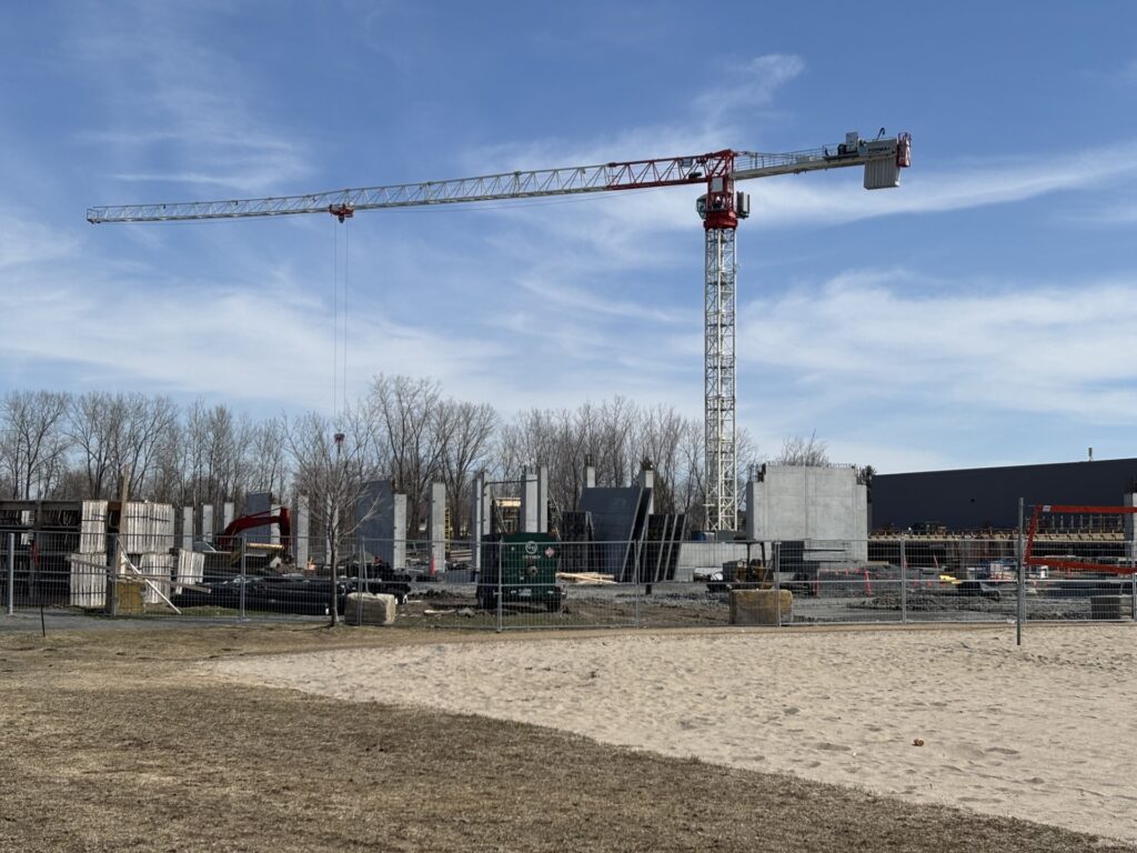 Complexe multisport à Boucherville : l’AMP adresse des reproches à la Ville qui se défend