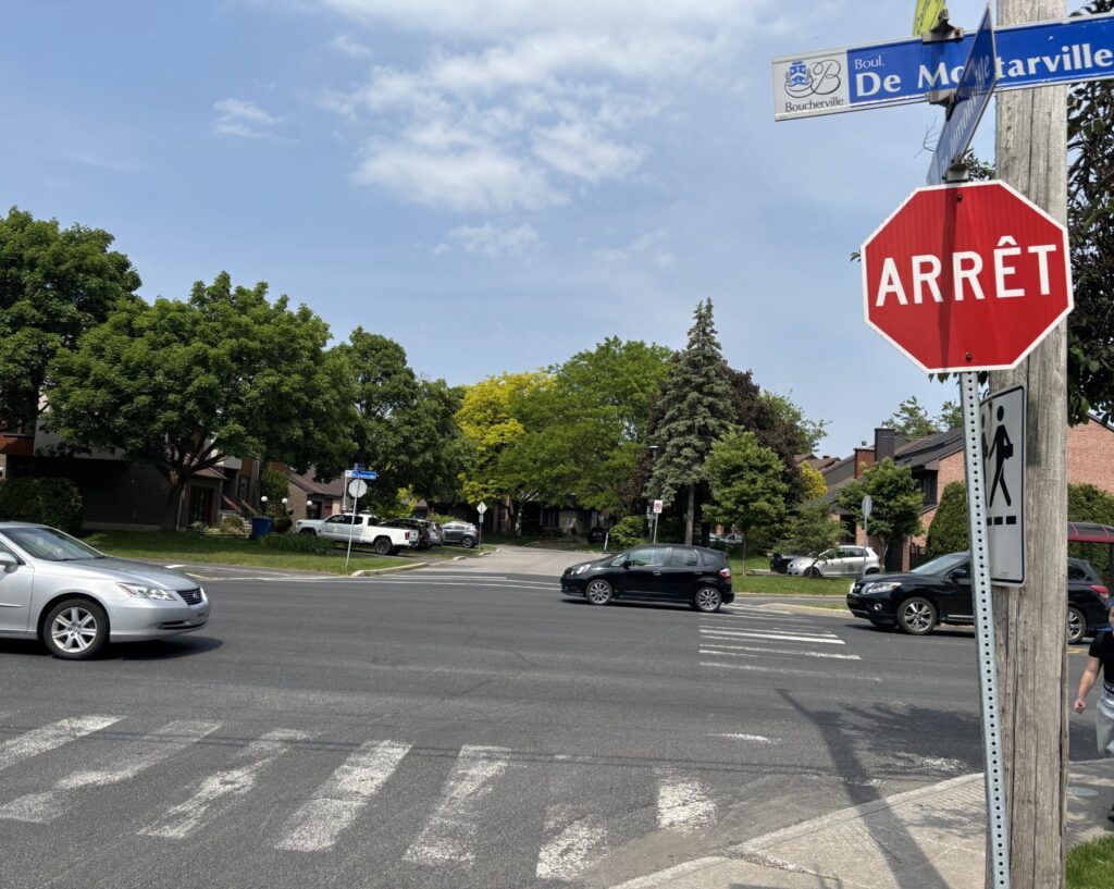 De Montarville et des rues De Jumonville et François-Gravé : vers une intersection plus sûre