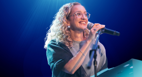 Julie Lavigne reçoit le prix Distinction de l’Association des communicateurs municipaux du Québec