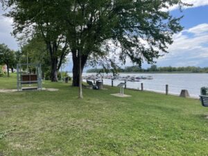 Parcs dans le Vieux-Boucherville : grogne au sujet des barbecues