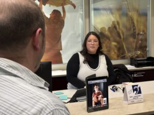 Accessibilité : Longueuil déploie des tablettes pour les citoyens malentendants