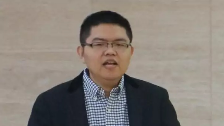 Il se défend d’être un espion à la solde de la Chine