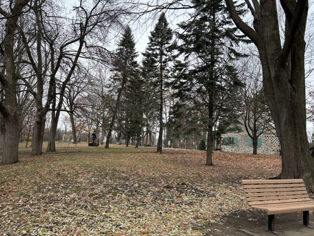 parc Charles-Desmarteau-Père