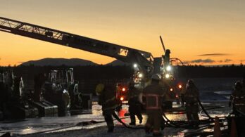 Feu de bâtiment agricole à Sainte-Julie