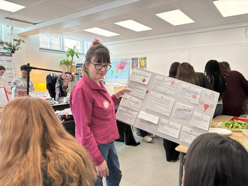Semaine rouge : parler de menstruations à l’école, ouvertement