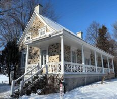 Maisons anciennes : monter au front pour être assuré !