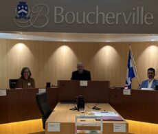 Rémunération des élus de Boucherville : conseillers augmentés, maire gelé