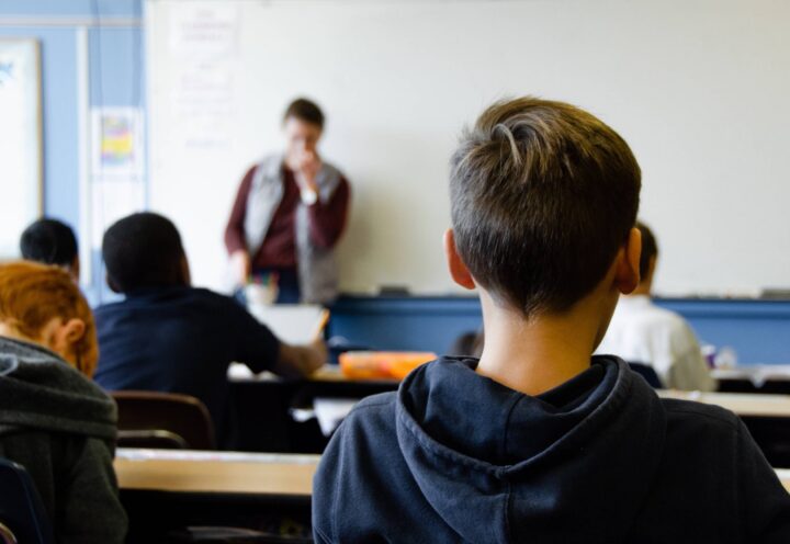 L’abolition des examens soulève des questions : un élève sur trois absent en fin d’année à De Mortagne
