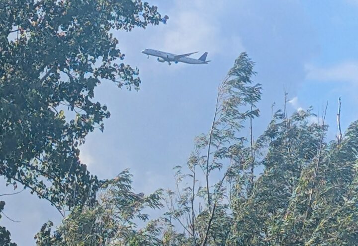 Plus d’avions survolent le ciel de Sainte-Julie: 4 millions de passagers prévus en 2029