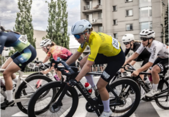 Élodie Malois : meilleure canadienne lors du contre-la-montre par équipe mixte
