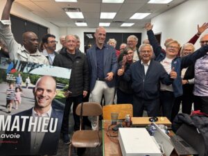 Le libéral crée la surprise : Mathieu Lavoie élu dans Montarville