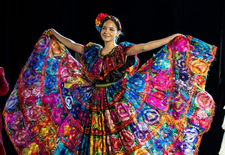 Traditions et couleurs du monde: Sainte-Julie présente son «Expo universelle»