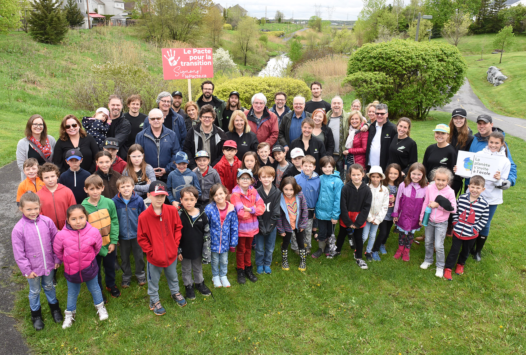 Un grand projet de reboisement social et festif à SainteJulie  La Relève