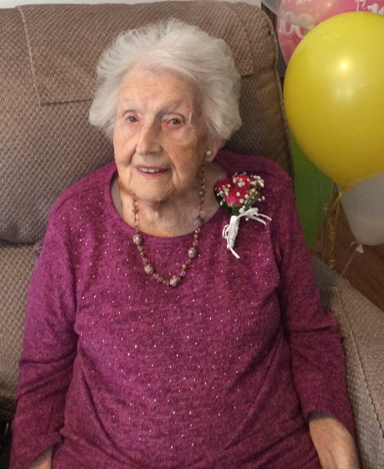 Une arrière-arrière-arrière-grand-mère fête ses 100 ans - La Relève