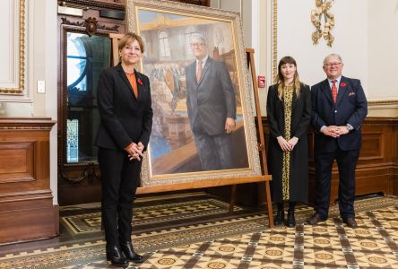 Le portrait de l’ex-président Jacques Chagnon maintenant au mur de l’Assemblée nationale